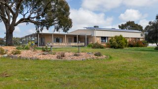 PRD Nationwide Ballarat - Real Estate Agency in Invermay